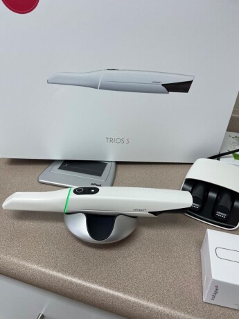 3shape-trios-5-wireless-3d-dental-scanner-big-0